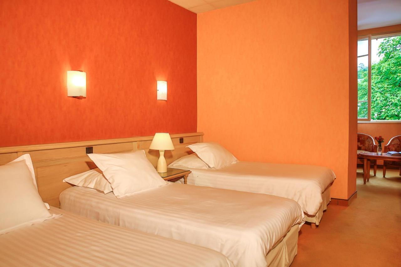 L'Oustal Del Barry Hotel Najac Bagian luar foto